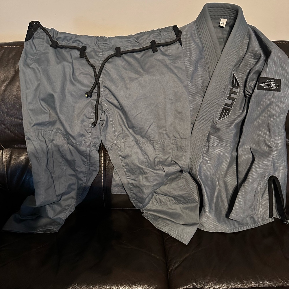 Elite Sports BJJ Gi size A2